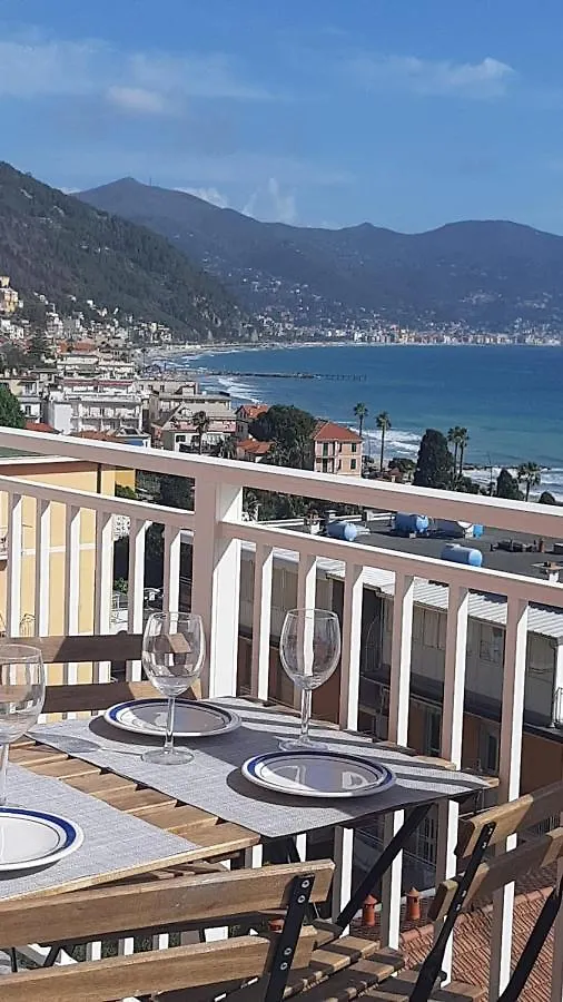 Dom wakacyjny Willa Spectacular Sea View - 3 Minutes Walk From The Sea Laigueglia